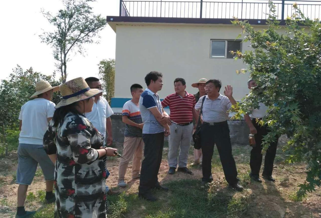 山(shān)东农业大學(xué)林學(xué)院杨克强教授来基地指导工作